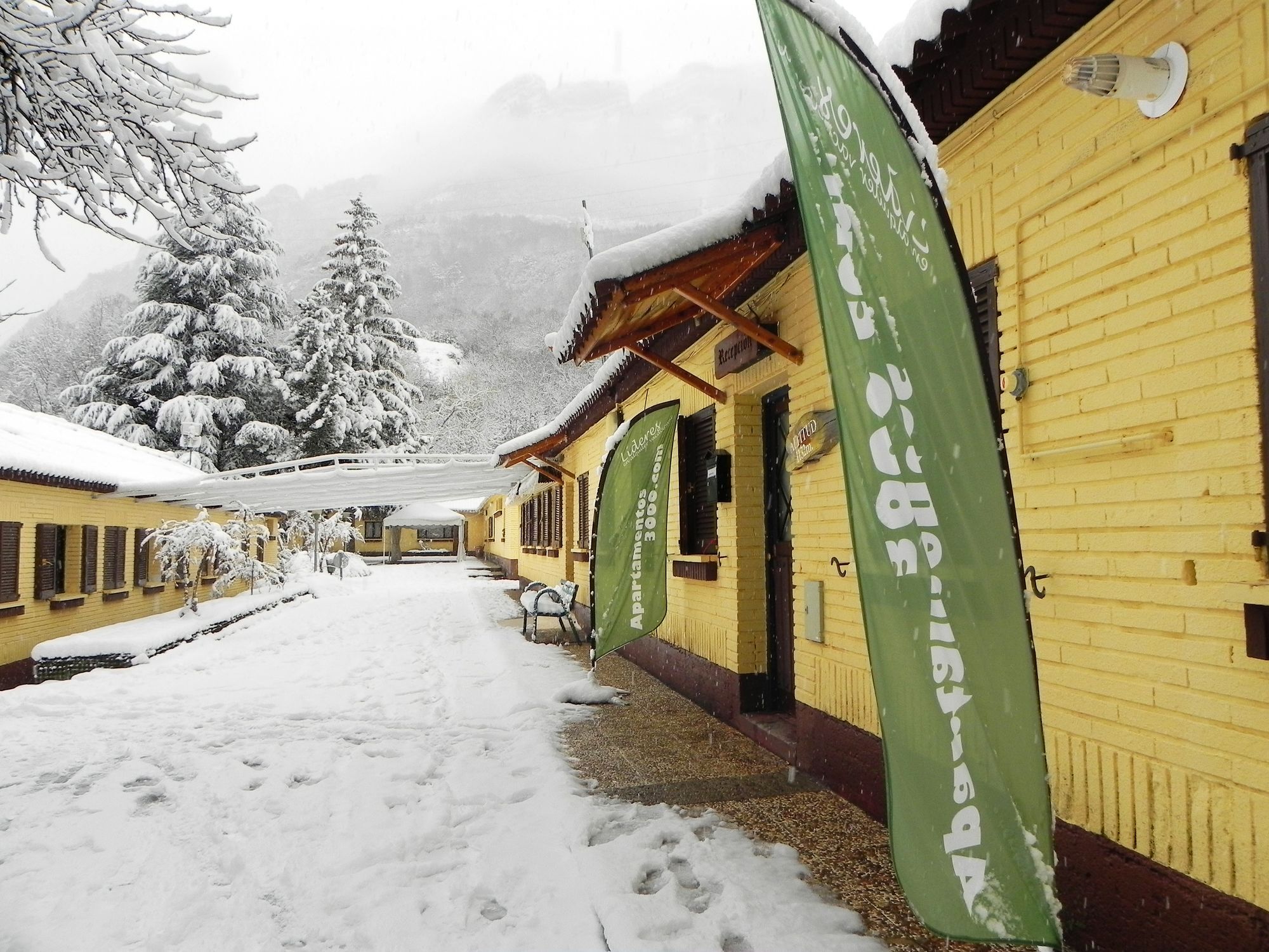 Complejo Bubal Formigal 3000 Διαμέρισμα Biescas  Εξωτερικό φωτογραφία