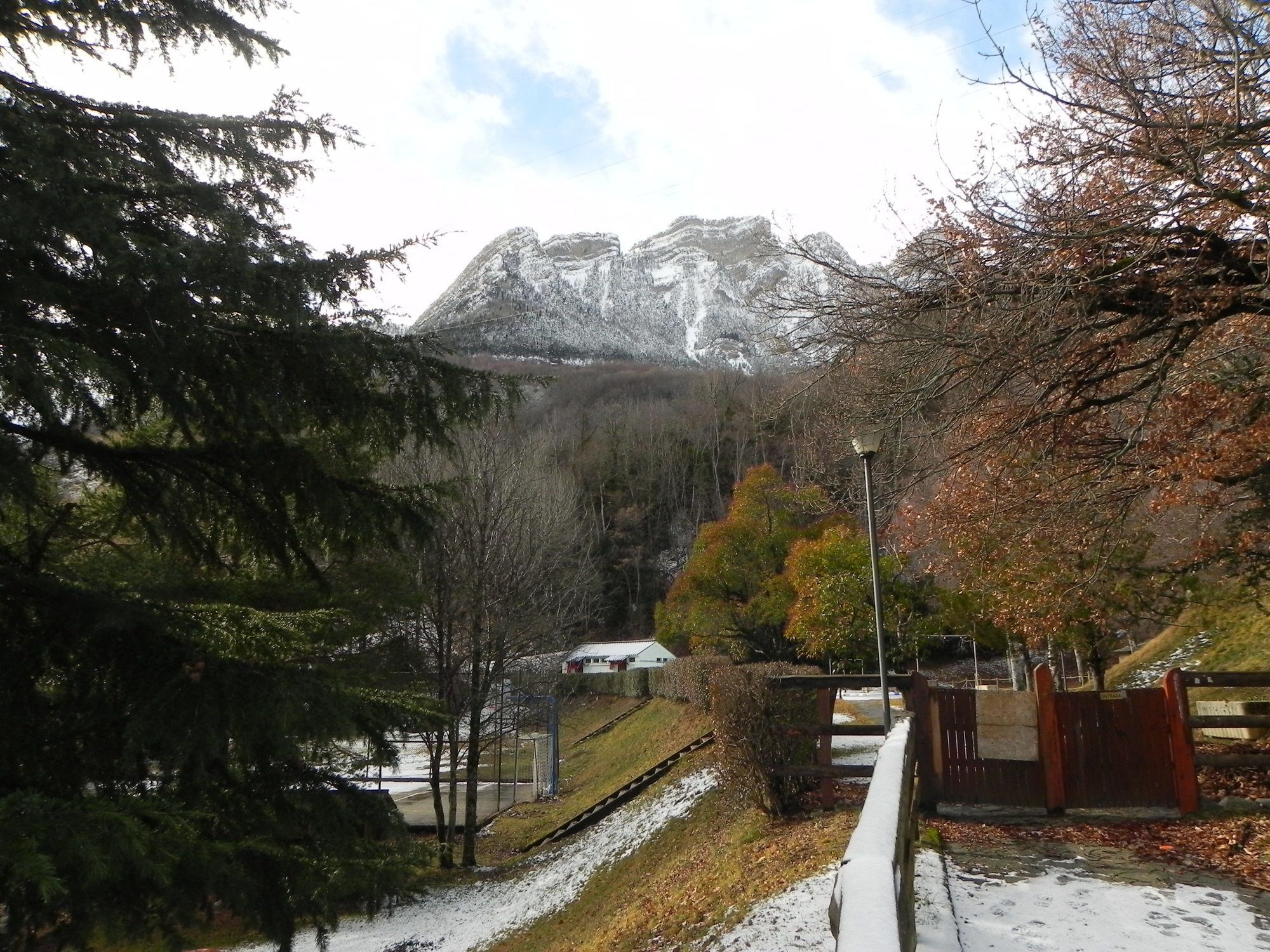 Complejo Bubal Formigal 3000 Διαμέρισμα Biescas  Εξωτερικό φωτογραφία
